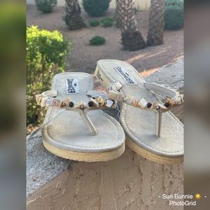 Sundancer ☀️ Beaded Shell 🐚 Flip Flops NWT